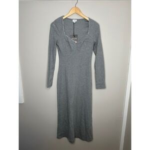 Le Lis Women's Gray Ribbed Knit Long Sleeve Midi Dress Lace Trim Sweetheart Neck